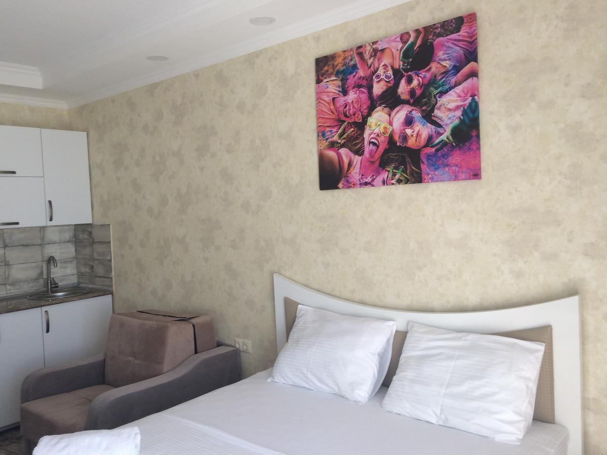 Aparthotel Selfie Batumi Zewnętrze zdjęcie